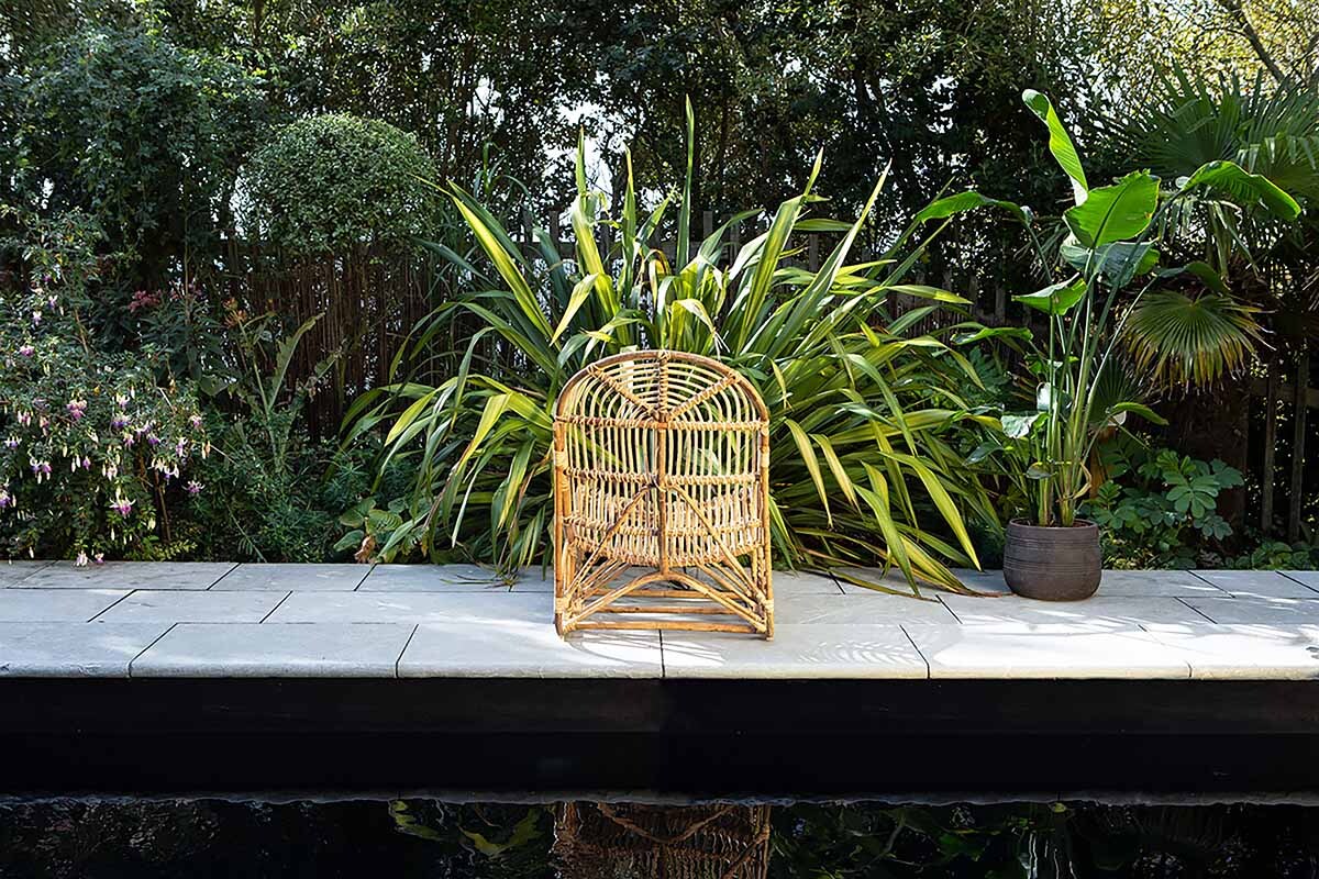 Arlia Rattan Lounger