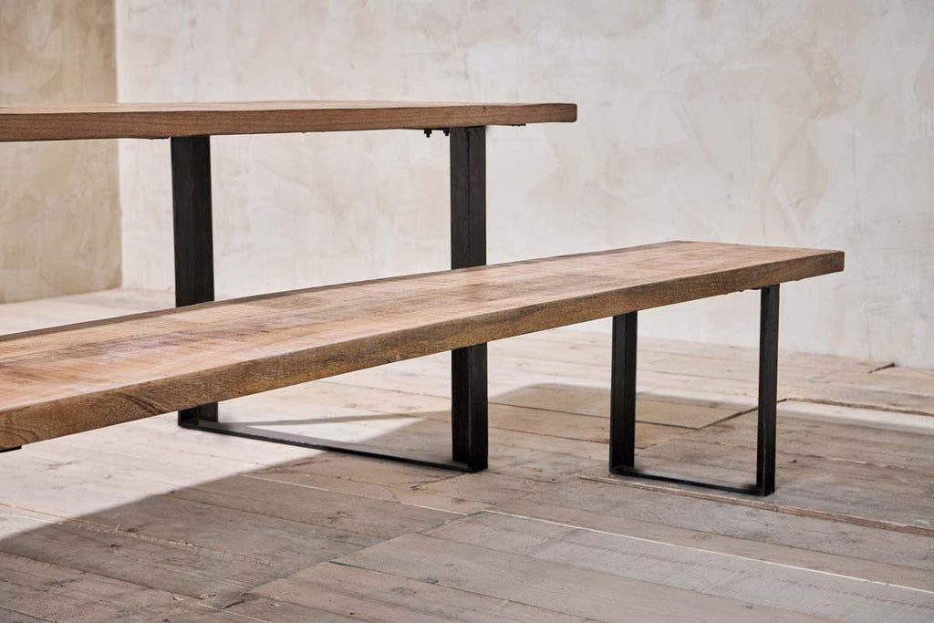 Fia Bench