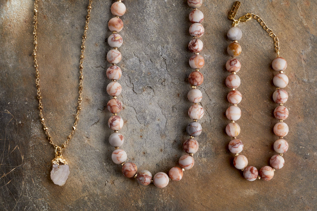Hadari Rose Quartz Necklace - Gold