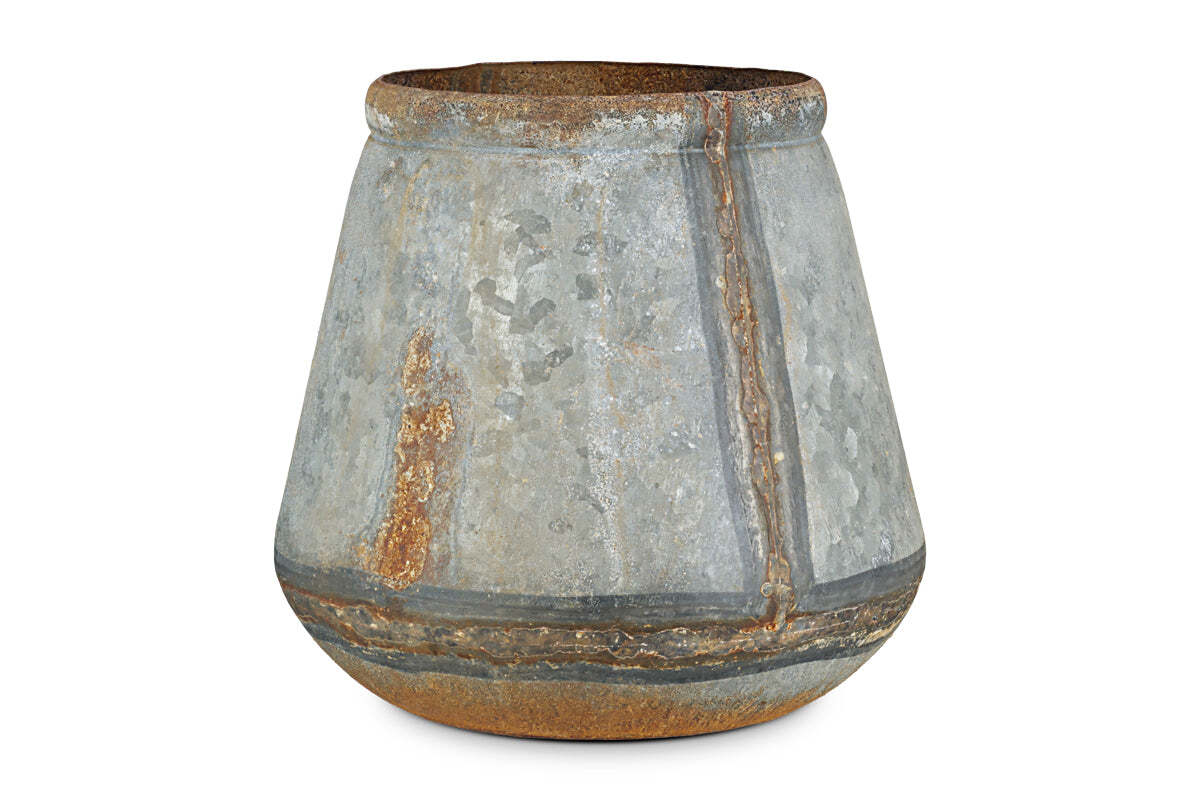 Mamba Outdoor Planter - Aged Zinc