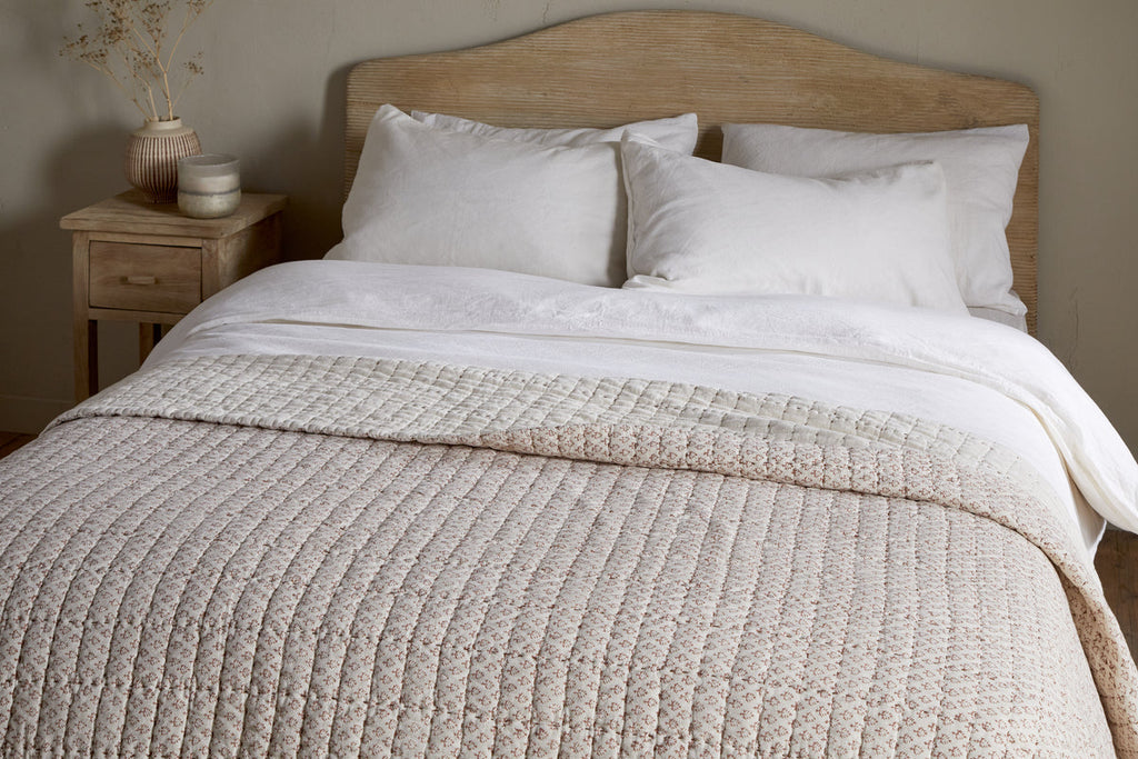 Peplu Cotton & Linen Screen Print Bed Quilt - Rust
