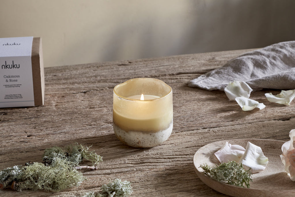 Oakmoss & Rose 1 Wick Scented Candle - Yellow - 1 Wick