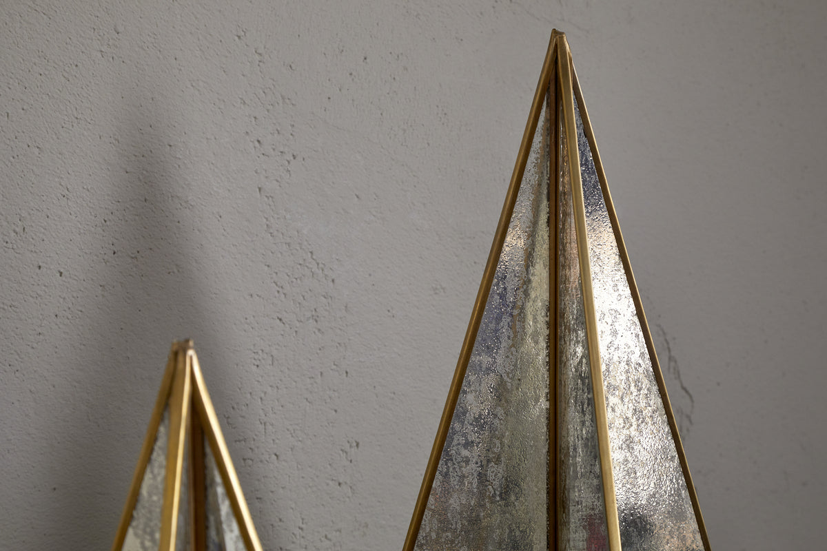 Gacha Standing Tree - Antique Brass
