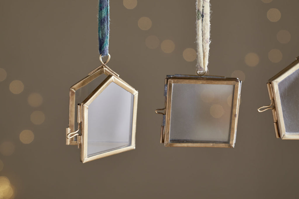 Tiny Kiko Frame Decorations - Aged Antique - (Set of 4)