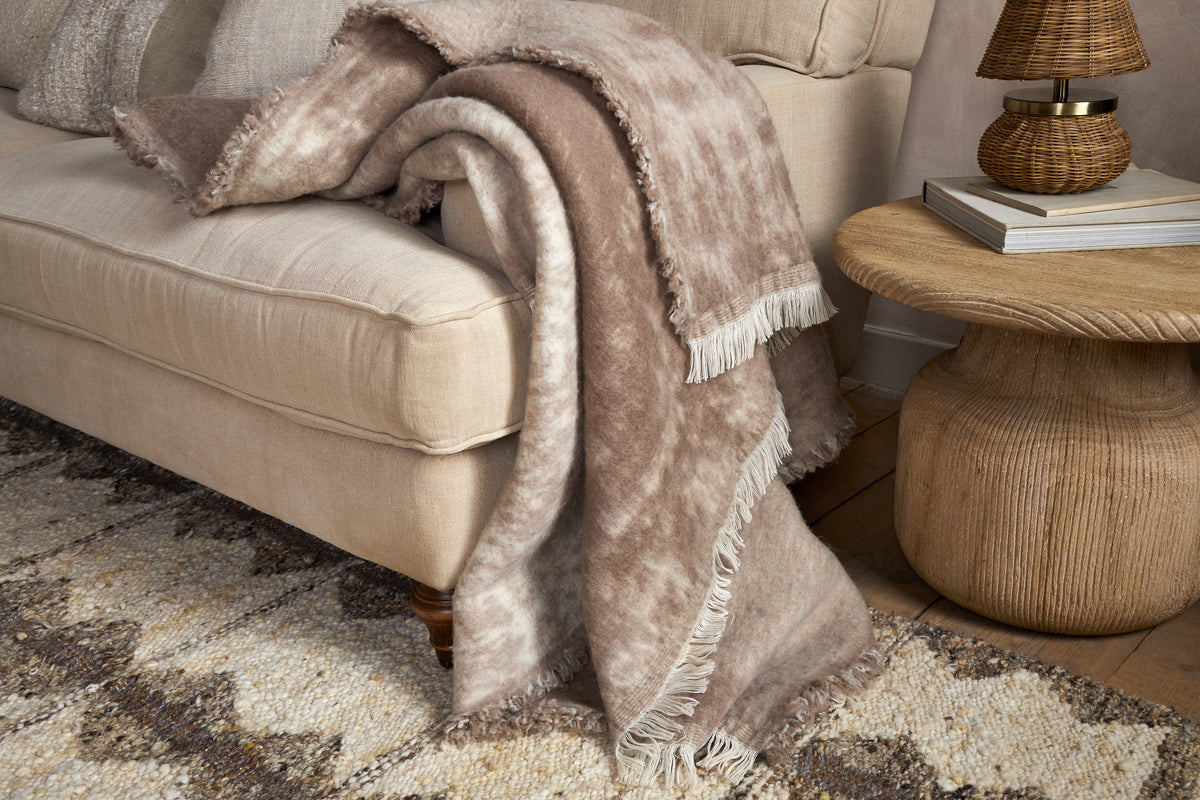 Kambali Disressed Wool Jacquard Throw - Natural