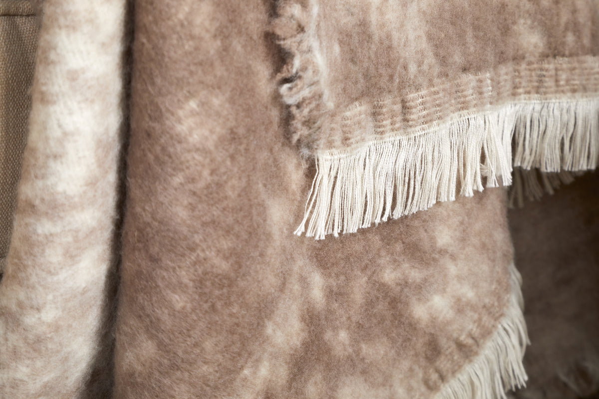 Kambali Disressed Wool Jacquard Throw - Natural