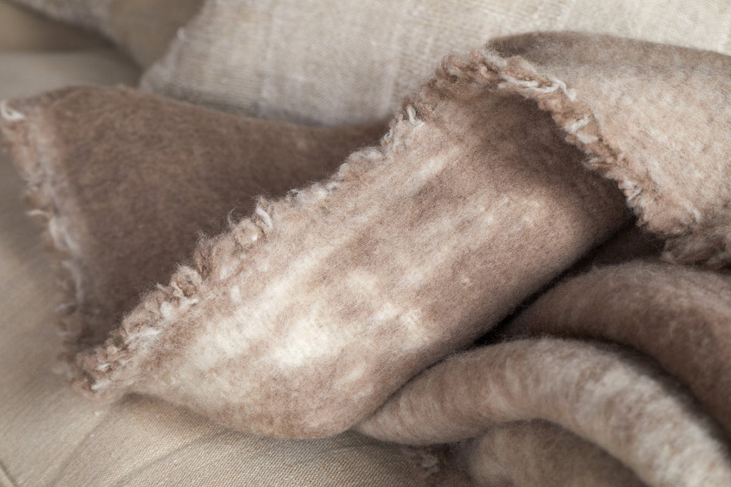 Kambali Disressed Wool Jacquard Throw - Natural