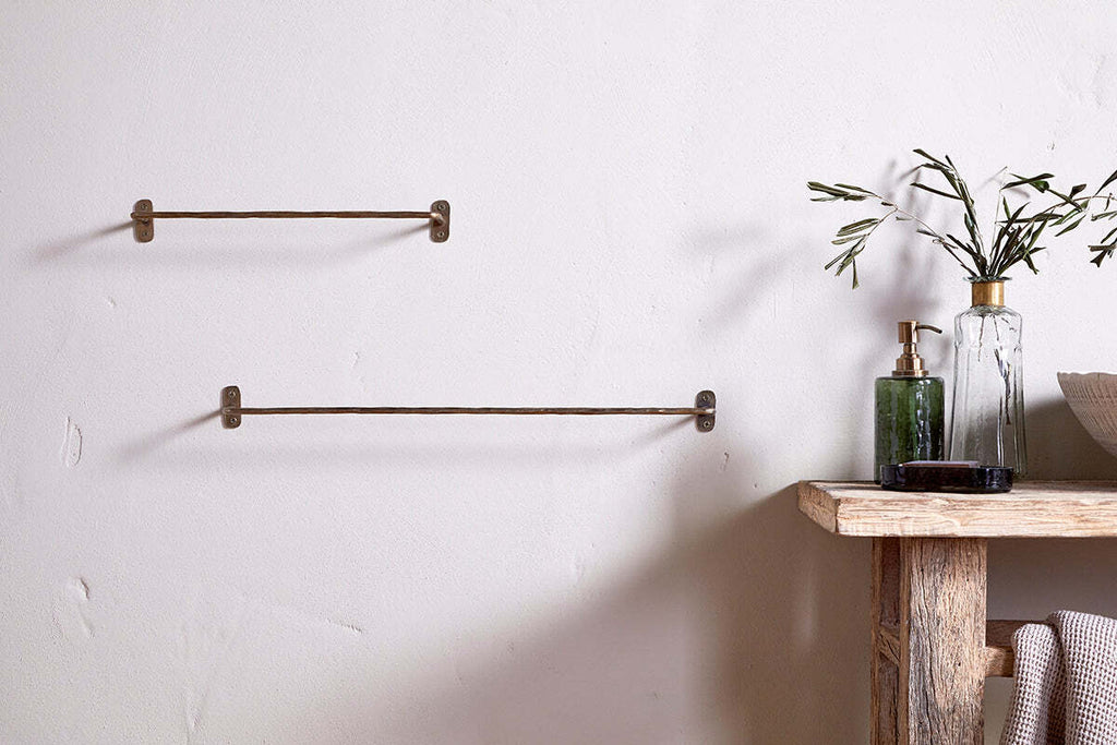 Olani Bathroom Hanging Rail - Antique Brass