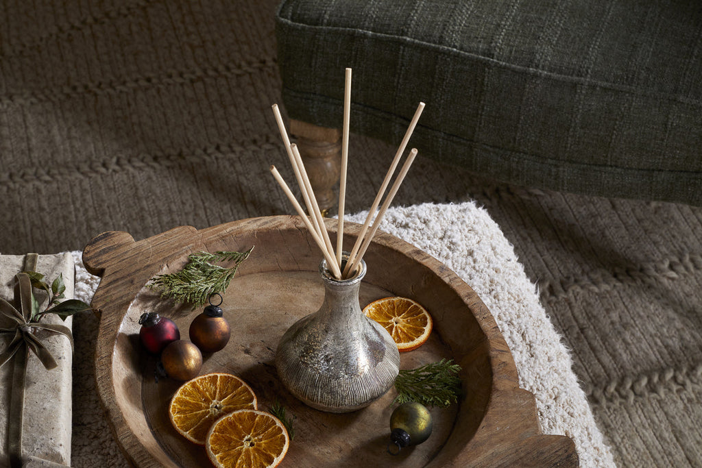 Mandarin & Clove Reed Diffuser - Antique Gold