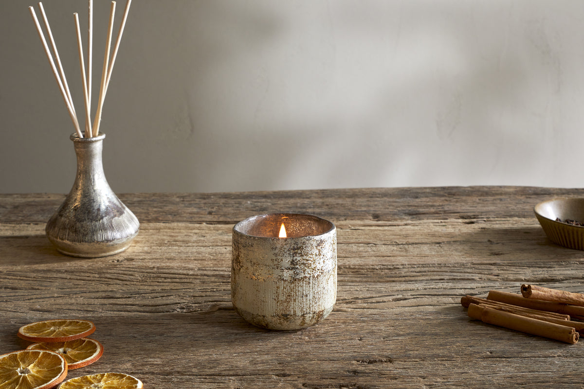 Mandarin & Clove 1 Wick Scented Candle - Antique Gold - 1 Wick