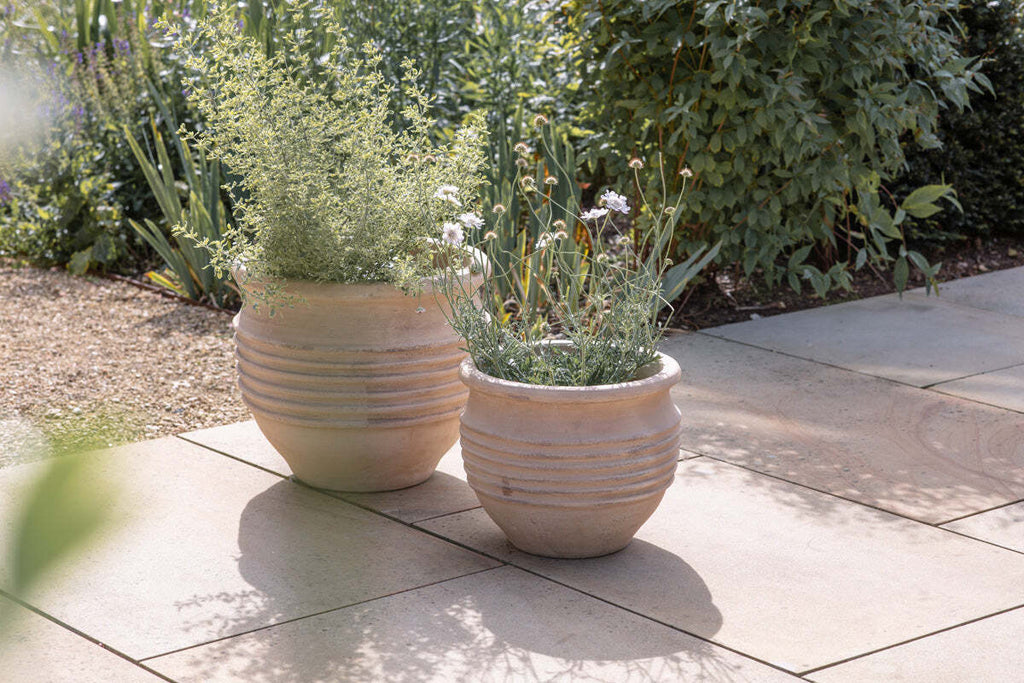 Ullu Terracotta Planter - Terracotta