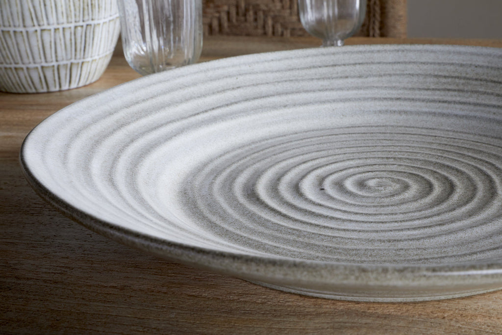 Valinha Earthenware Round Platter - Grey